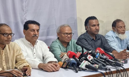 Tarique Rahman at Heathrow Airport