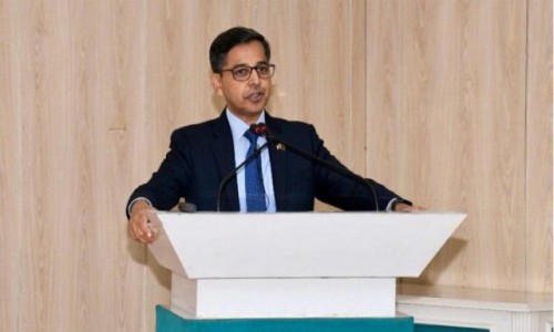 Students leave Science Lab-Technical intersection after 5 hours