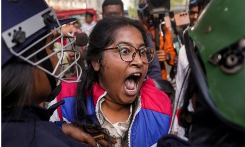 New York's new mayor Mamdani takes oath with Quran in hand