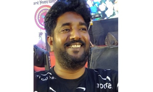 Symbolic hunger strike in Netrakona demanding pay scale