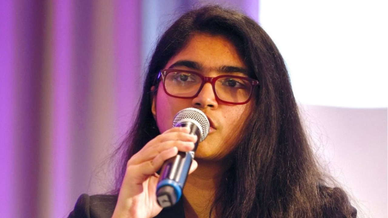 Christian community including US academics meet with Jamaat Ameer