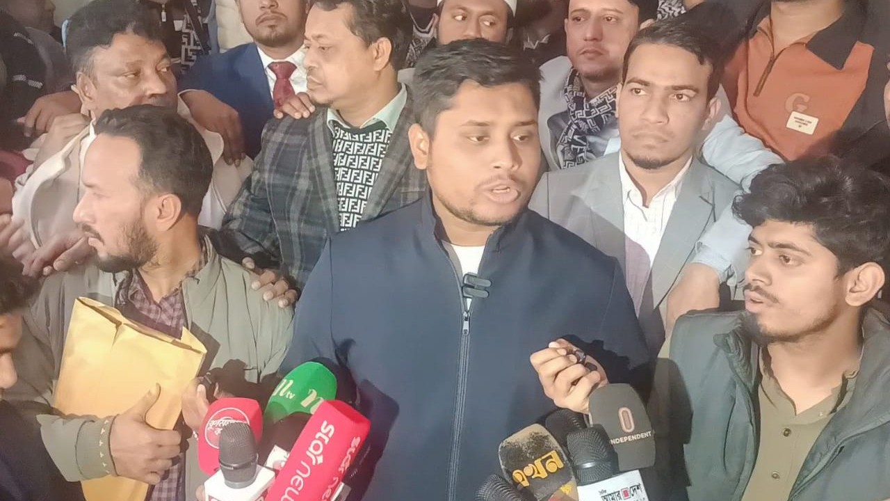 Monsoon winds forecast rain in six divisions