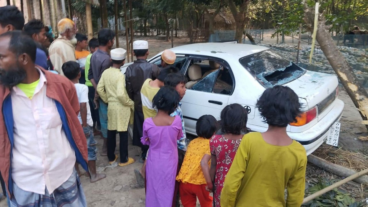 সুন্দরবনে ফাঁসহ ৩ হরিণ শিকারী ইন্সটল