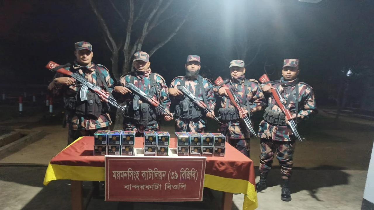 Mother jumps while playing Ichamati with her child, daughter dies