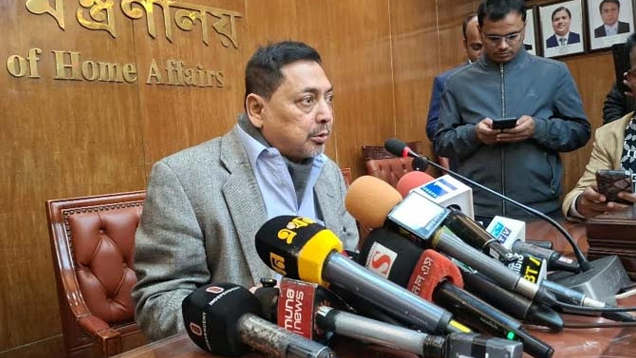 Auto-rickshaw-motorcycle collision on Malibagh-Mouchak flyover, 2 dead