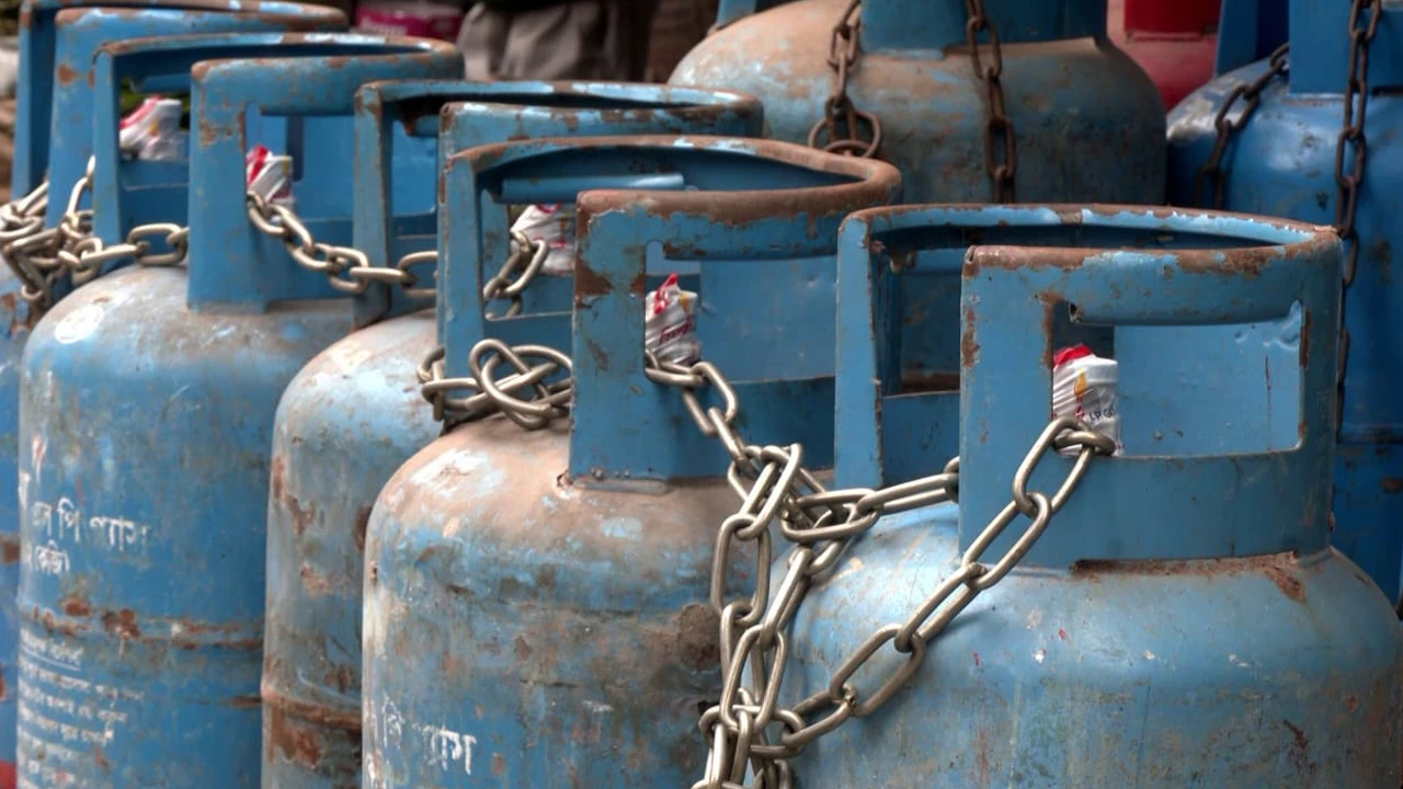 Gold prices rise again in the domestic market