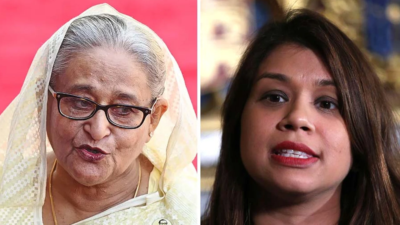 Students block Science Lab intersection today, causing severe traffic congestion