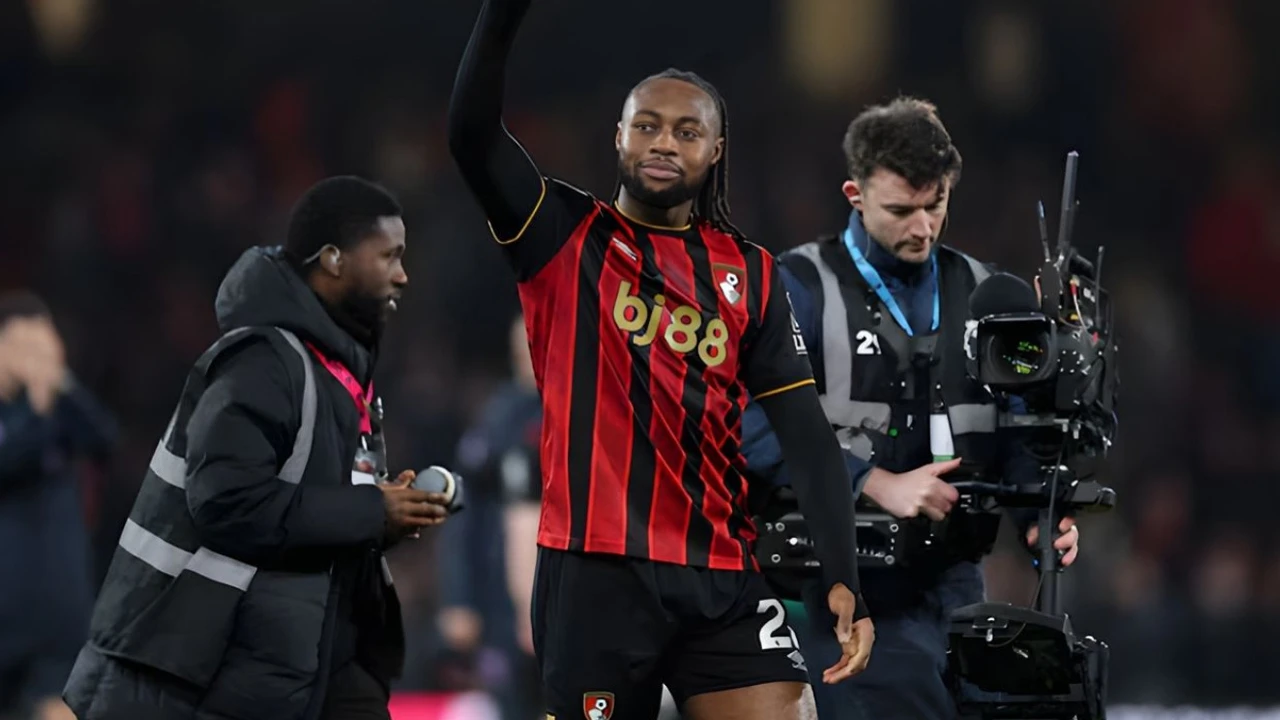 Shariful creates history in BPL