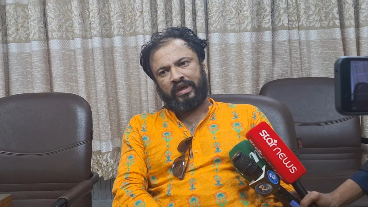 Attack on police operation in Ashulia, 2 injured including SI