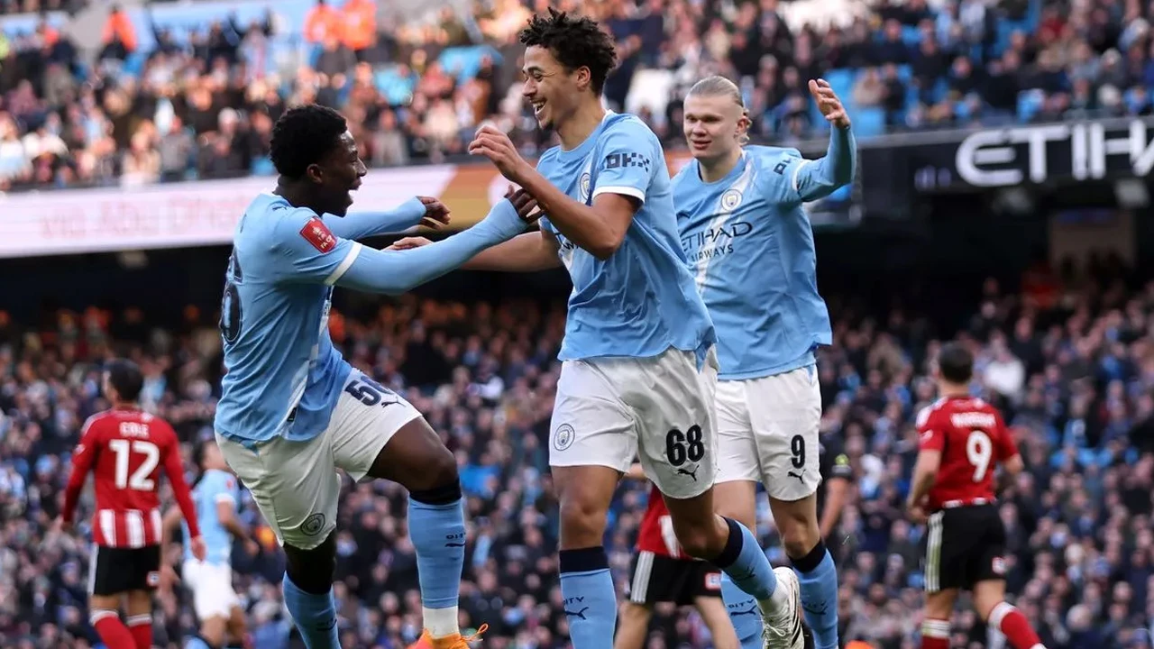 Shariful creates history in BPL