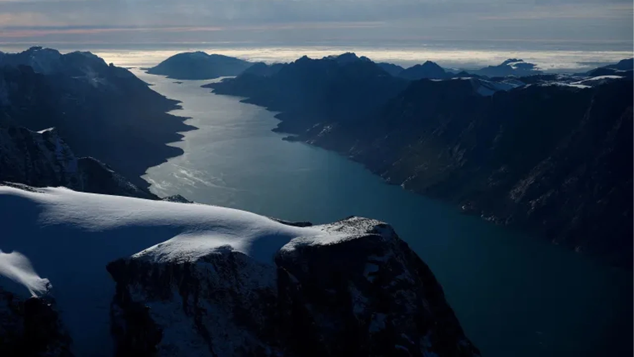 Trump wants Greenland 'under his control' to counter Russia and China