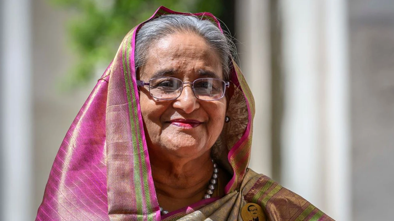 2 arrested for earning crores of taka by selling NID information