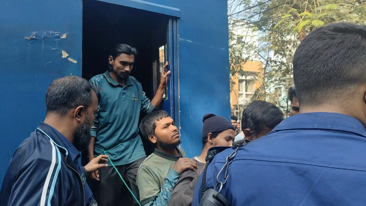 5 killed in clash between two sides over dominance in Hatiya