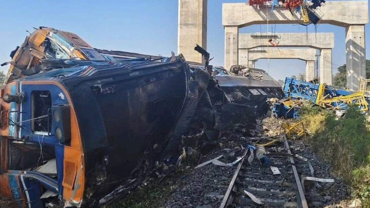 US to double tariffs on steel and aluminium imports to 50%