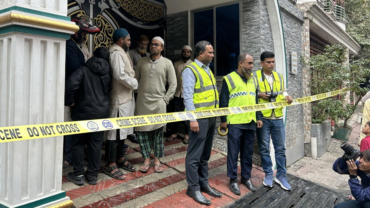 নিহতের সংখ্যা বেড়ে ৬