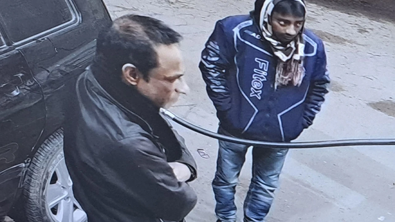 Petrol pump employee killed in car crash; 2 arrested