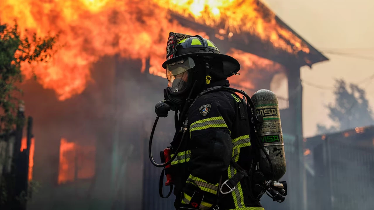 18 killed in Chile wildfires, state of emergency declared