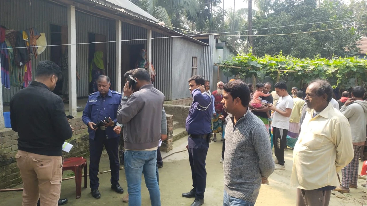 Two people beaten to death on suspicion of theft in Manikganj