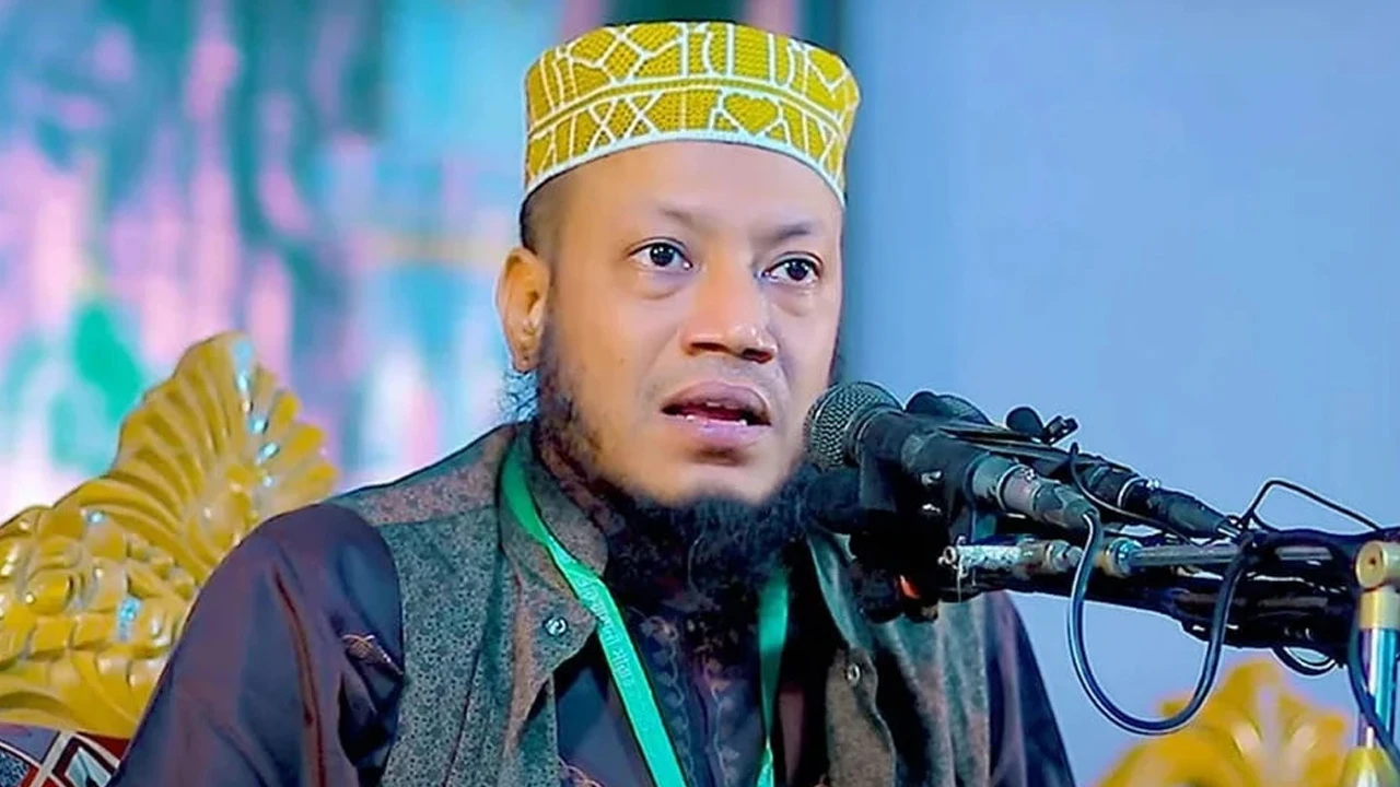 Clothes have been washed on 'World War II' bombs for 10 years, mistaking them for stones!