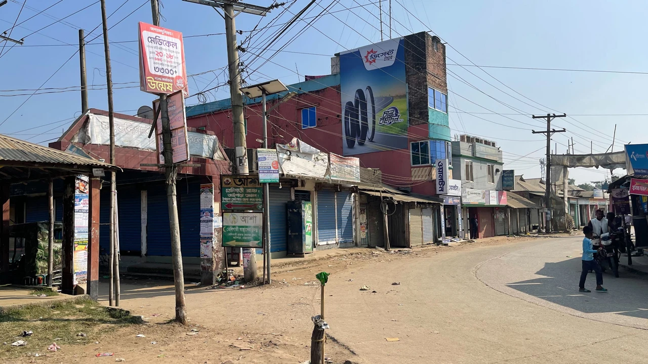 Antara Huda is contesting from Dhaka-1 constituency this time.