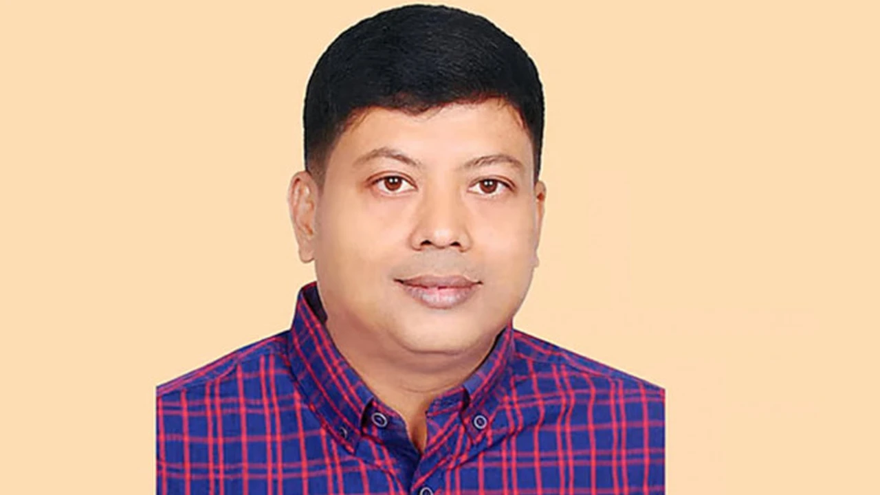 JnU Chhatra Dal protests statement by Shibir leader