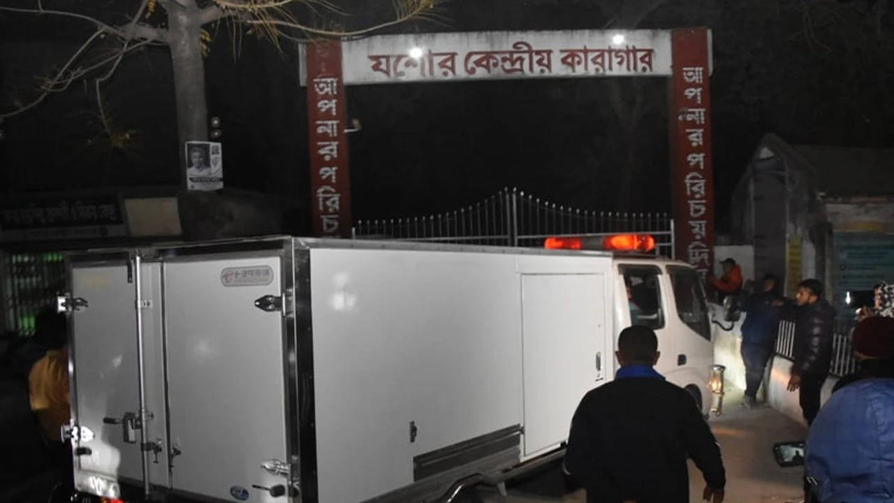 House burnt to ashes in gas cylinder explosion in Khagrachari's Panchhari