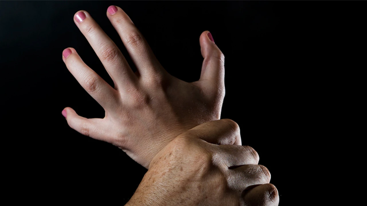 Two killed in truck-autorickshaw collision in Sherpur