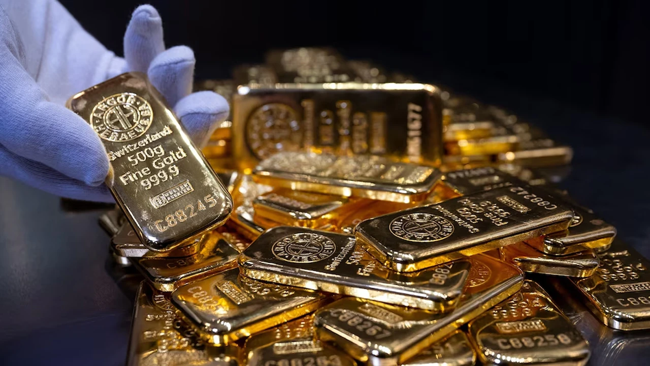 Big fall in gold prices in the global market