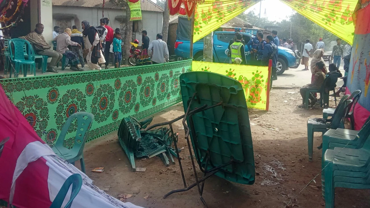 Schoolgirl tied up, raped